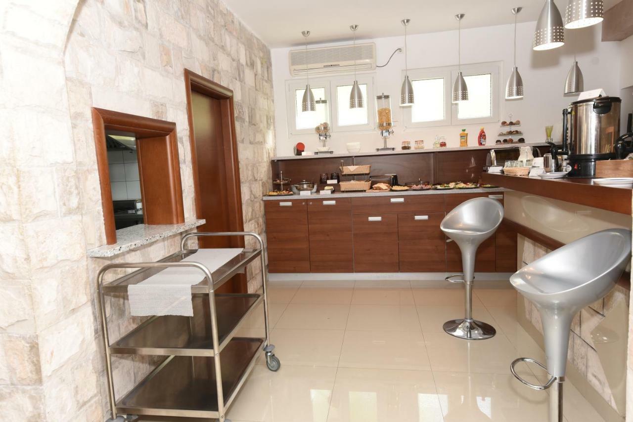 Guest House Zec Будва Экстерьер фото