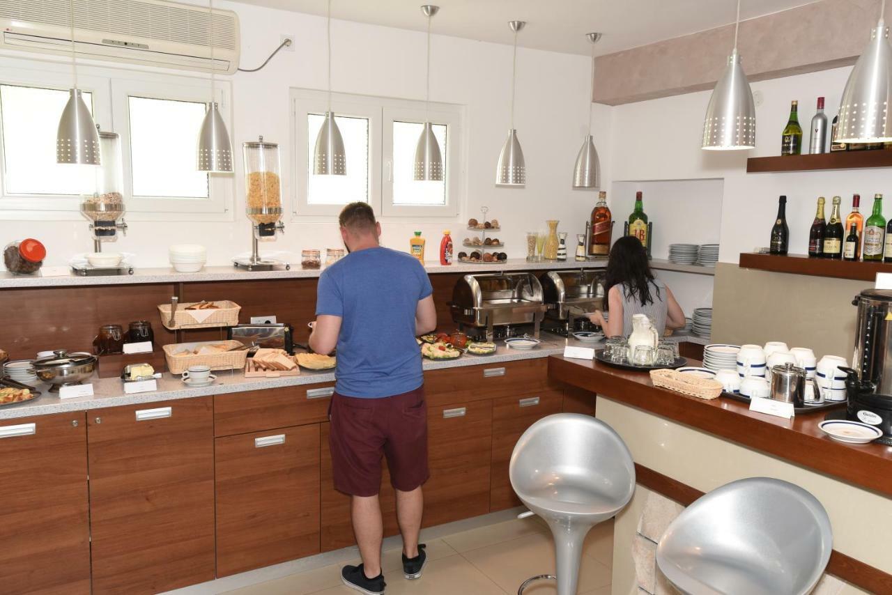 Guest House Zec Будва Экстерьер фото